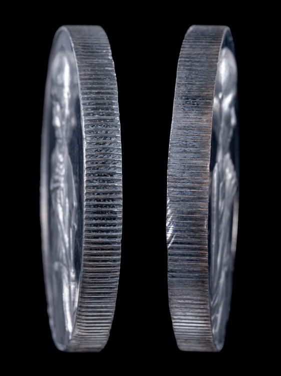 เหรียญหลวงพ่อเกษม สุสานไตรลักษณ์ ปี2538 ขนาดใหญ่ หายาก-1