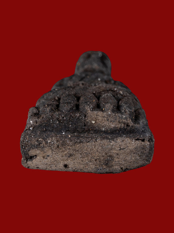 พระหลวงปู่ทวด วัดช้างให้ เนื้อผงว่าน พิมพ์ใหญ่ ปี24 พร้อมกล่องเดิม-1