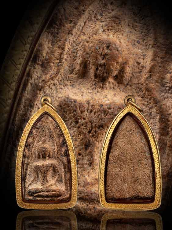 พระขุนแผน กรุวัดบ้านกร่าง พร้อมเลี่ยมทอง-1