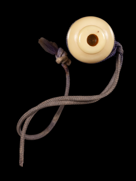 น้ำเต้าหลวงพ่อสด วัดปากน้ำ รุ่นแรก สีงาช้าง นิยม เดิมๆบ้านๆ สวยคมชัด-1