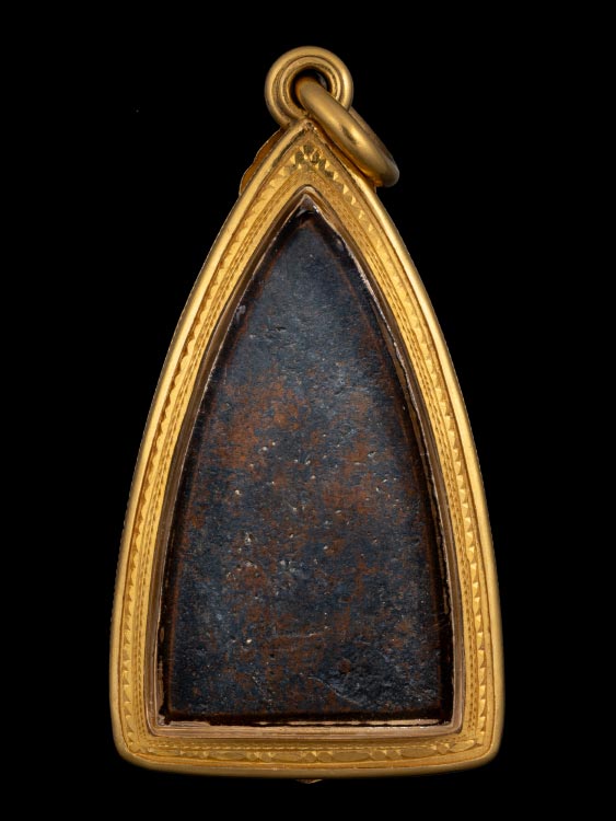 พระเตารีดใหญ่ปั๊มซ้ำหลวงปู่ทวดวัดช้างให้เนื้อสำริดปี05สวยเดิมคลาสสิกฟอร์มสวยพระมรดกเจ้าของเดิมได้มาจากวัดเลี่ยมทองโบราณมาแต่เดิม-1