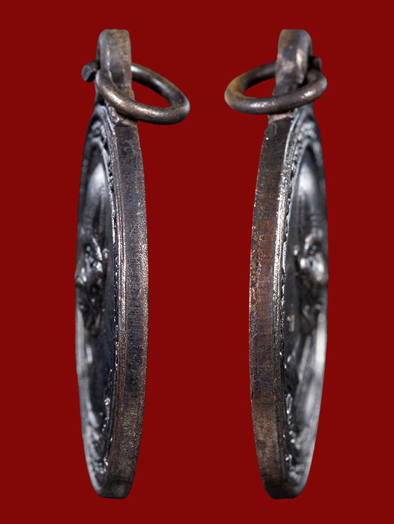 เหรียญขวัญถุงรวย มหาลาภหลวงพ่อรวย วัดตะโก ปี40 จำนวน4เหรียญ-1