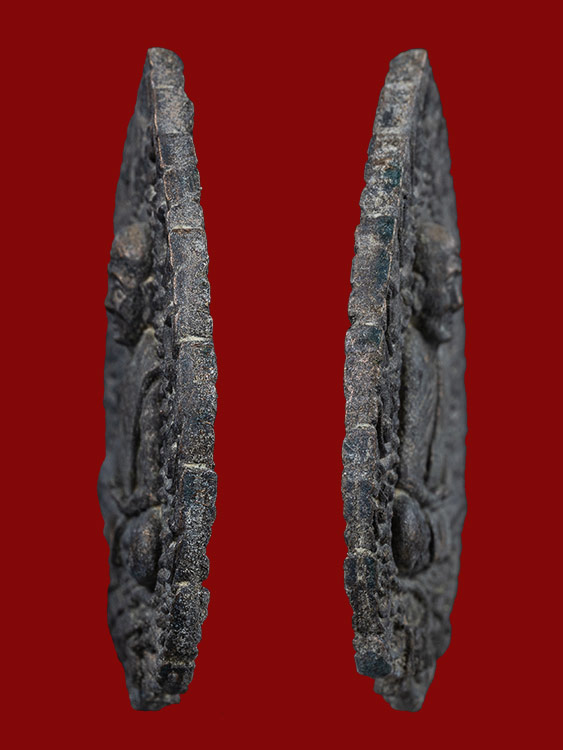 เหรียญหล่อหลวงปู่แก้ว เกสาโร วัดละหารไร่ จ.ระยอง พร้อมกล่องเดิม-1