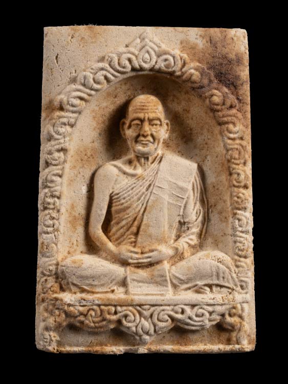 พระผงรูปเหมือนรุ่นแรก หลวงพ่อเชื้อ วัดบำเพ็ญบุญ ปี20 สวยเดิมพร้อมกล่องเดิม-1