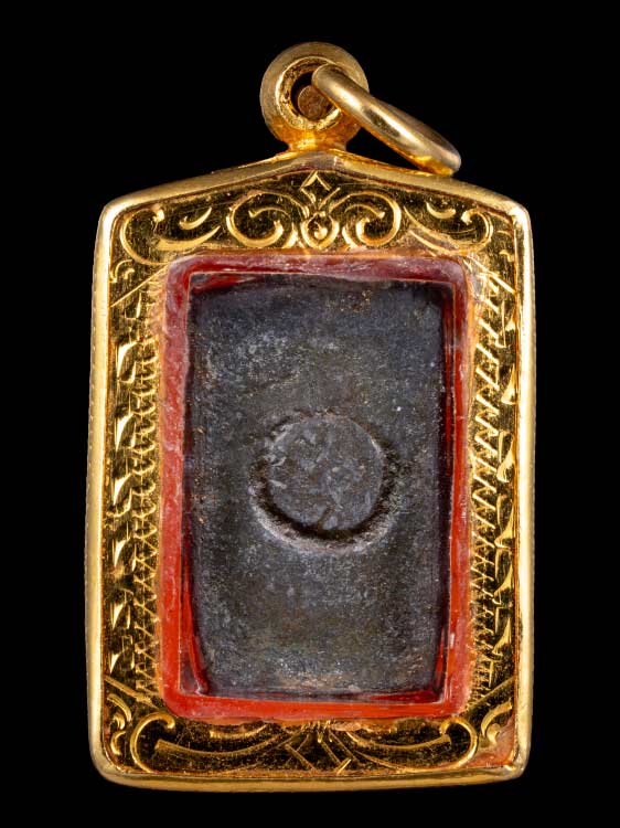 พระหลวงปู่ศุข วัดปากคลองมะขามเฒ่า สภาพใช้ พร้อมเลี่ยมทอง-1