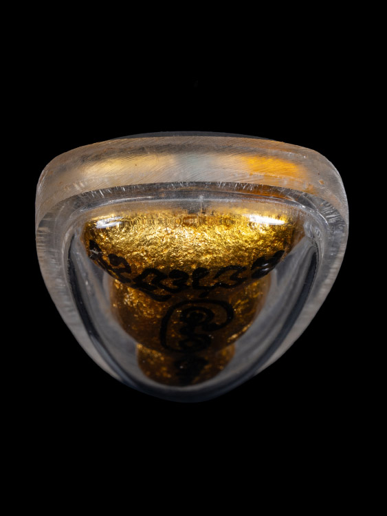 พระปิดตาหลวงปู่หมุน รุ่นเงินไหลมา ฝังตะกรุดปิดทองกรรมการ-1