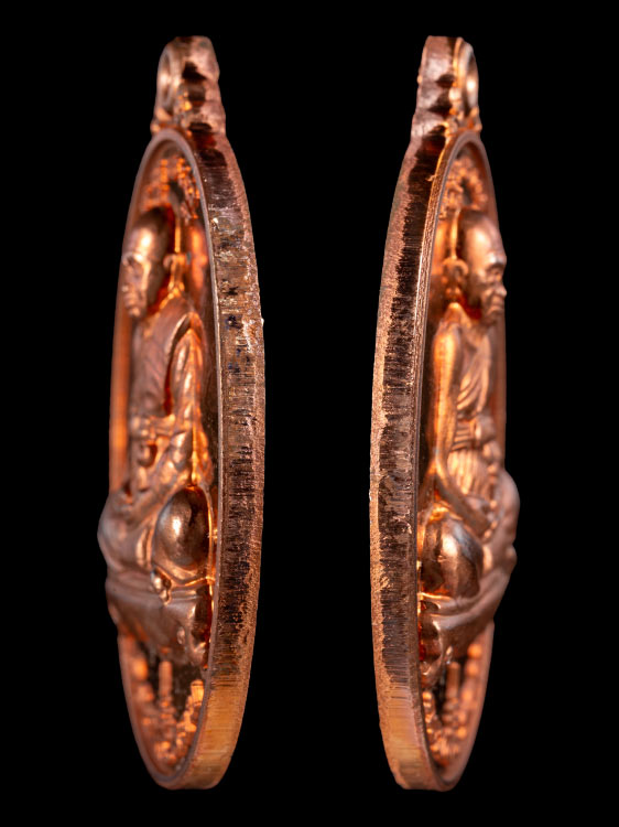 เหรียญ8รอบ หลวงปู่ทิม วัดพระขาว พิมพ์ใหญ่ พร้อมกล่องเดิม-1