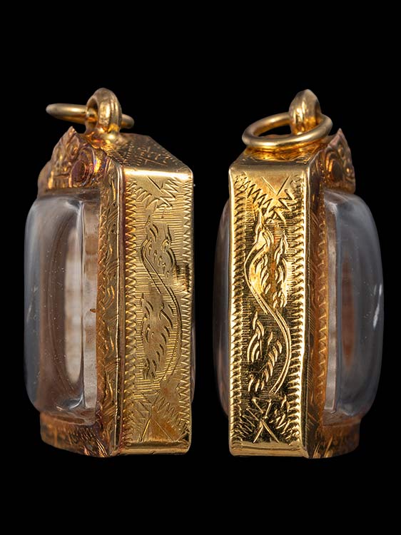 พระสมเด็จคะแนนหลวงปู่ทิม วัดละหารไร่ หลังยันต์เฑาะว์ พร้อมเลี่ยมทอง-1