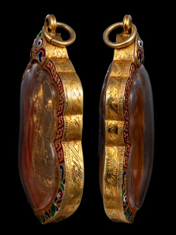 เหรียญสามอาจารย์วัดหนัง เนื้อทองแดงกะไหล่ทอง ปี15 พร้อมเลี่ยมทอง-1