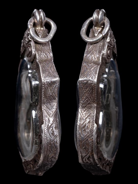 เหรียญหลวงพ่อทบ วัดชนแดน พร้อมเลี่ยมเงิน-1