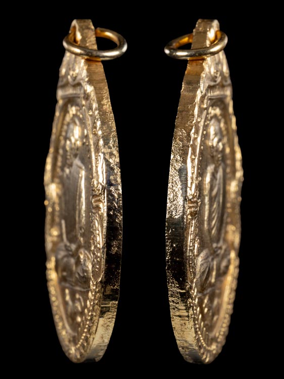 เหรียญหลวงพ่อสุด วัดกาหลง เนื้อทองแดงกะไหล่ทอง พร้อมกล่องเดิม-1