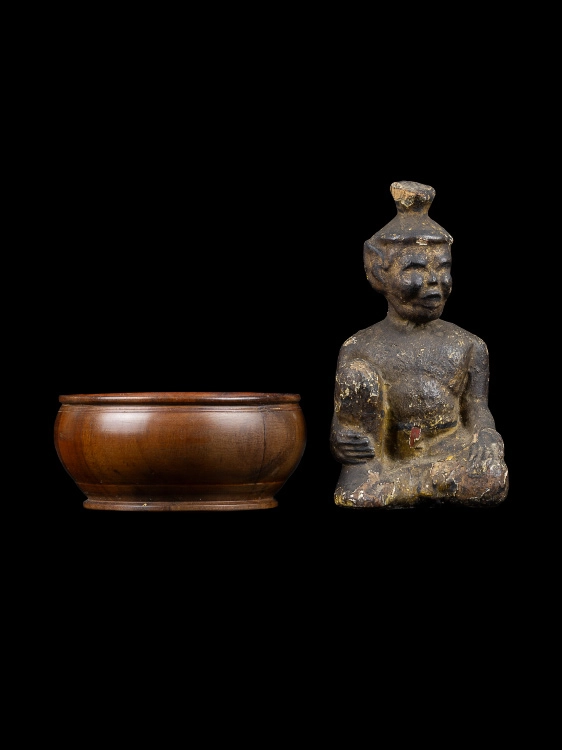 ฤาษี เนื้อไม้แกะปิดทองอุดผง ไม่ทราบที่ เก่ามาก-1