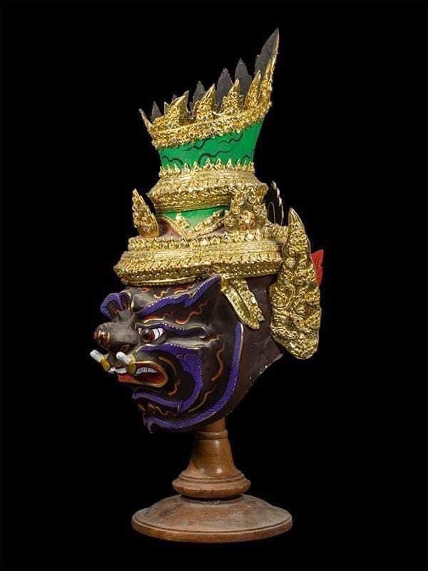 เศียรพ่อแก่ ลงสี เก่า ขนาดบูชาใหญ่ พร้อมฐาน-1