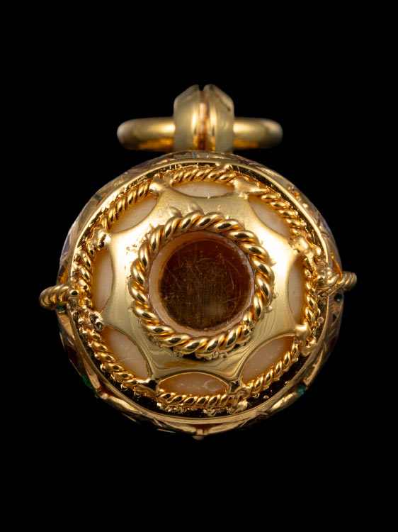 น้ำเต้าลพ.สดวัดปากน้ำรุ่นแรกสีงา(นิยม) เลี่ยมทองโบราณงานมืออย่างดีจากเจ้าของเดิม-1