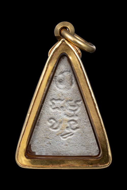 พระผงของขวัญ วัดปากน้ำ รุ่น4 นิยมหลังภ.สำเภา ปี2514 พร้อมเลี่ยมทองอย่างดี-1