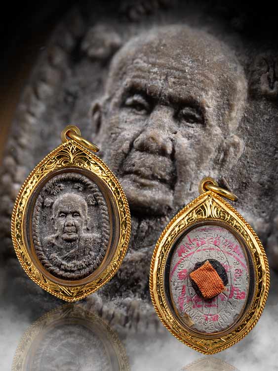 พระผงดวงเศรษฐีลป.หมุนหลังยันต์แดงกรรมการปี43สวยแชมป์โซนนิยมเลี่ยมทองอย่างดี-1