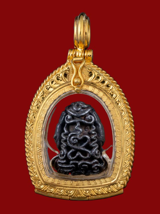 พระปิดตาอุตตะโมหลวงปู่ทิม เนื้อนวะโลหะ องค์ดาราสวย พร้อมตลับทอง1ใบหนัก11.95กรัม-1