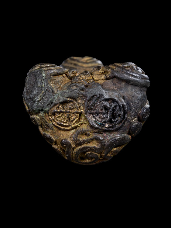 พระปิดตานะทรหด หลวงปู่กาหลง วัดเขาแหลม ปี49-1