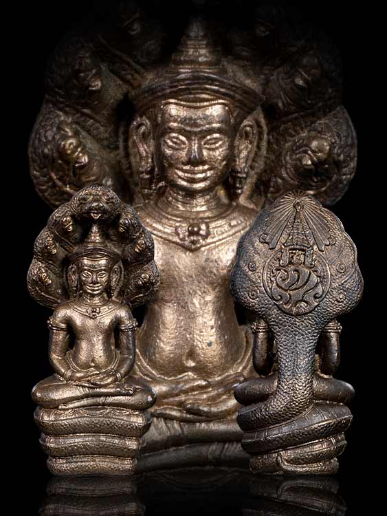 พระนาคปรกหลวงปู่ดู่ วัดสะแก รุ่นไพทอง เนื้อนวะโลหะ ปี30 พร้อมกล่องเดิม-1