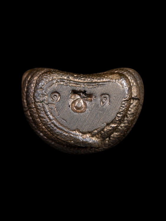 พระนาคปรกหลวงปู่ดู่ วัดสะแก รุ่นไพทอง เนื้อนวะโลหะ ปี30 พร้อมกล่องเดิม-1