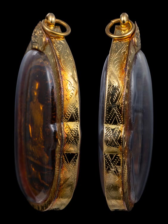 เหรียญเคลือบเสือเผ่นหลวงพ่อสุด วัดกาหลง ปี21พร้อมเลี่ยมทอง-1